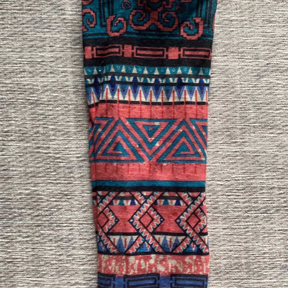 Neon Soul Aztec Patterned infinity Scarf - Picture 6 of 9